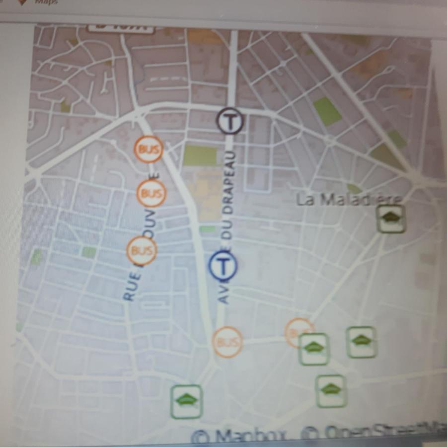 Le Phenix A Internet Haut Debit & Parking 第戎 外观 照片