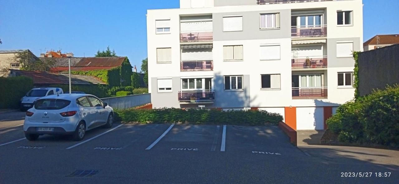 Le Phenix A Internet Haut Debit & Parking 第戎 外观 照片
